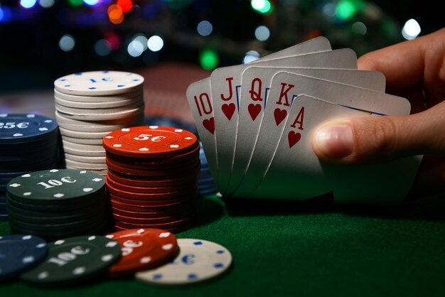 clickbet mobile app dashboard showing football markets and live dealer tables